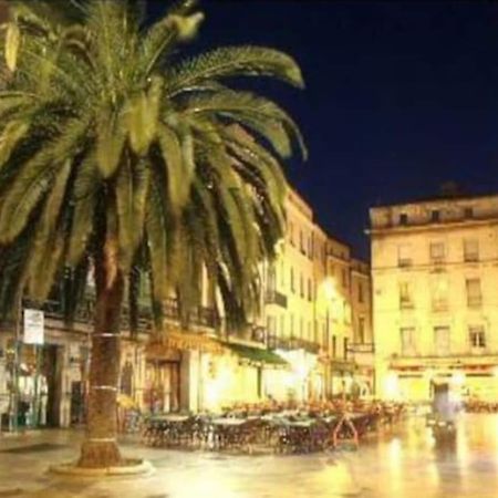 Studio « Le Boheme Chic » Nîmes Eksteriør billede